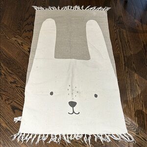 Cute Bunny Face Cotton Fringe Rug in Natural and Gray